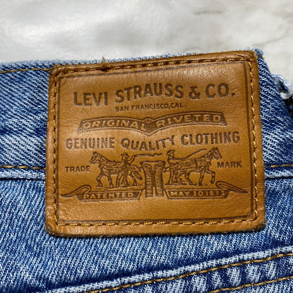 Levis Wedgie Jeans Womens Size 26 Blue PREMIUM Denim Button‎ Fly Cotton Denim - Picture 9 of 12